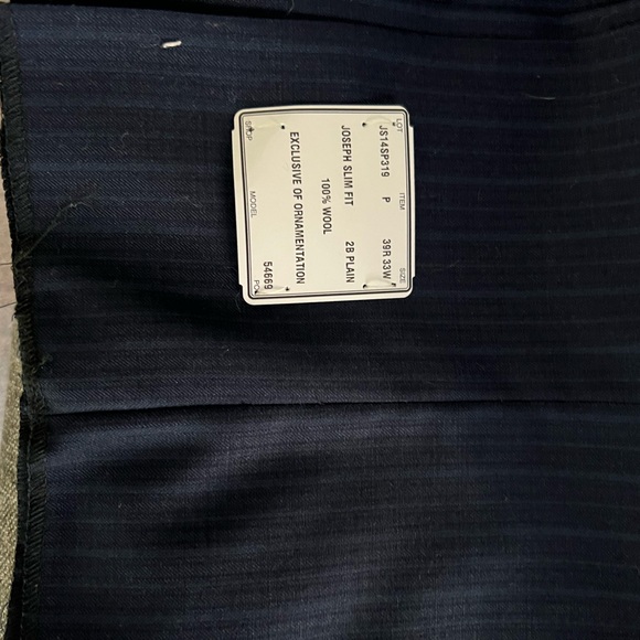 Jos. A. Bank Navy suit - Picture 4 of 4